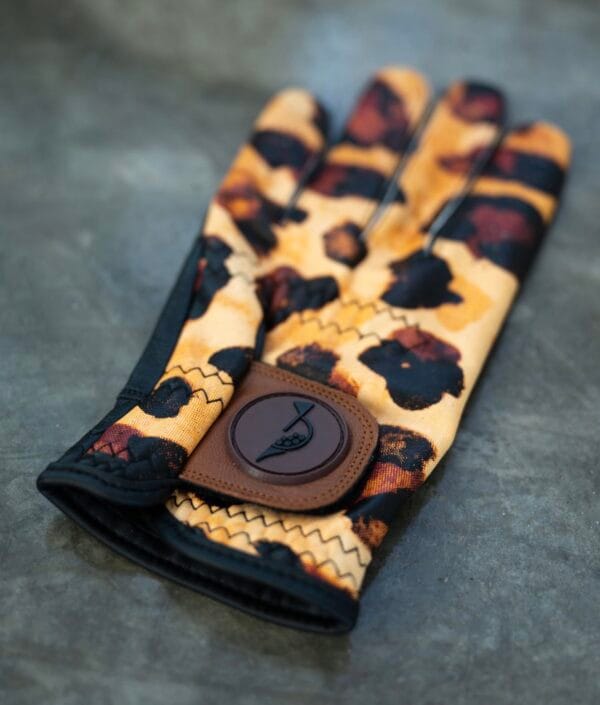 Leopard Print Glove - Image 2
