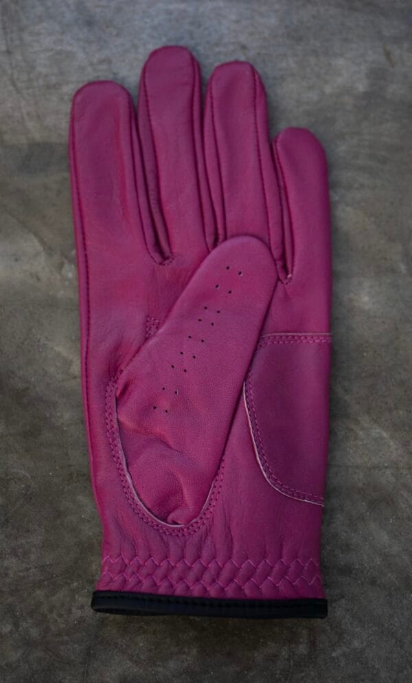 Ladies Magenta Glove - Image 3